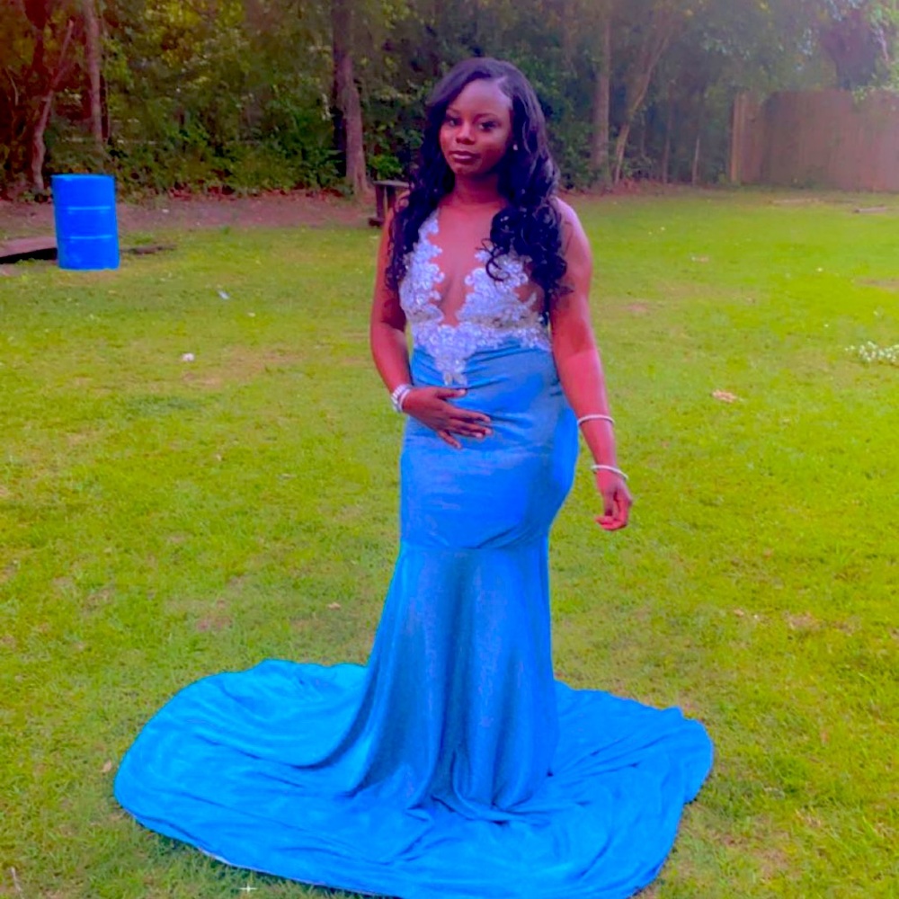 Prom dress! Only worn once for 5 hours💕